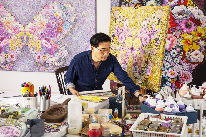 현대미술과정 "김홍년" 교수님의 초대 개인전 오픈 소식!